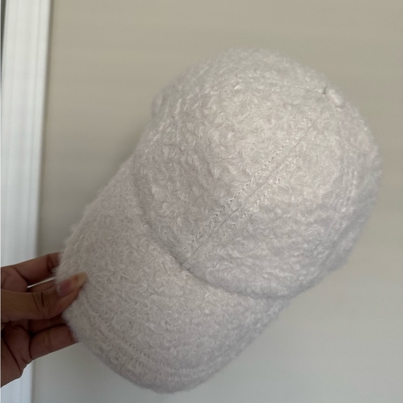 Baseball cap, cream color, XS/S fit, never worn - Picture 1 of 4